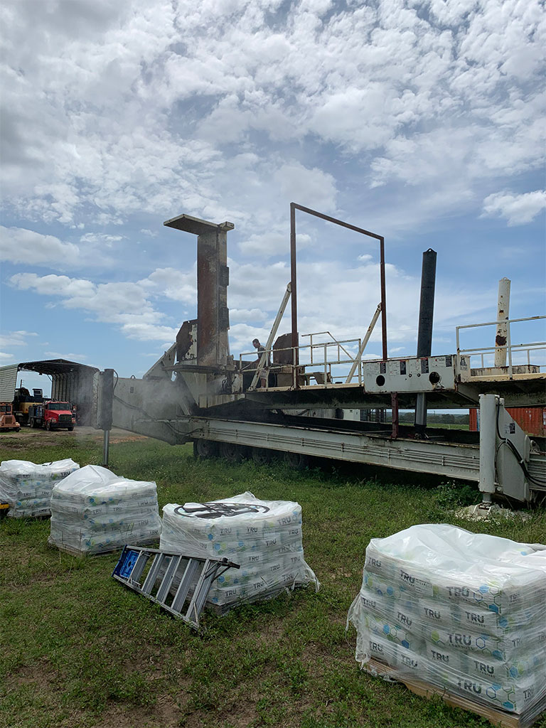 2C5AA6B5-B271-4E5B-915B-5A47CA064BA6